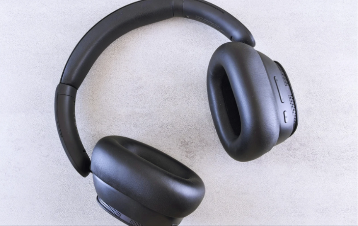 Plantronics - BackBeat PRO Over-the-Ear Wireless Headphones